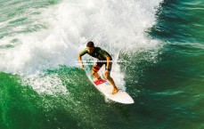 金年会官网-欧洲联赛篮球赛场战绩亮眼，球队厮杀不停，欧洲篮球联赛百度百科